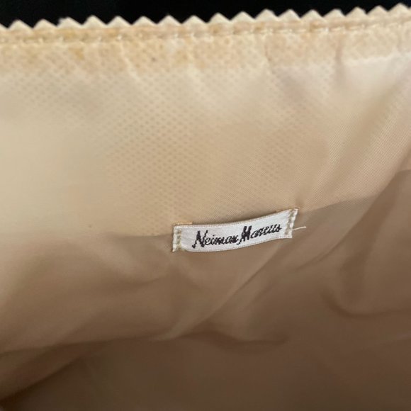 Neiman Marcus Gold Tote Bag - Picture 2 of 3